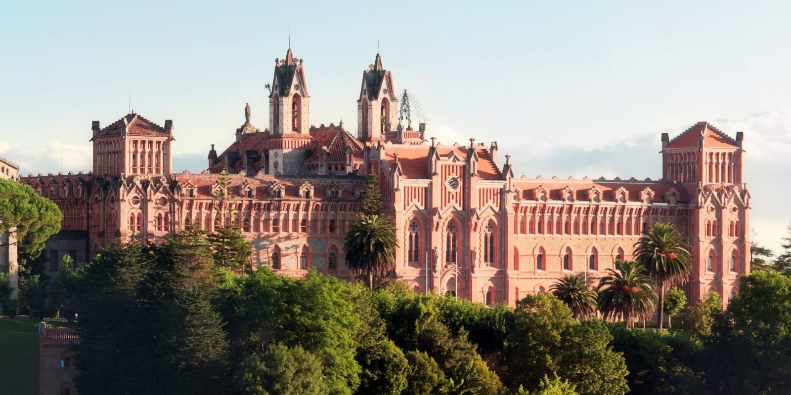 Universidad Pontificia de Comillas